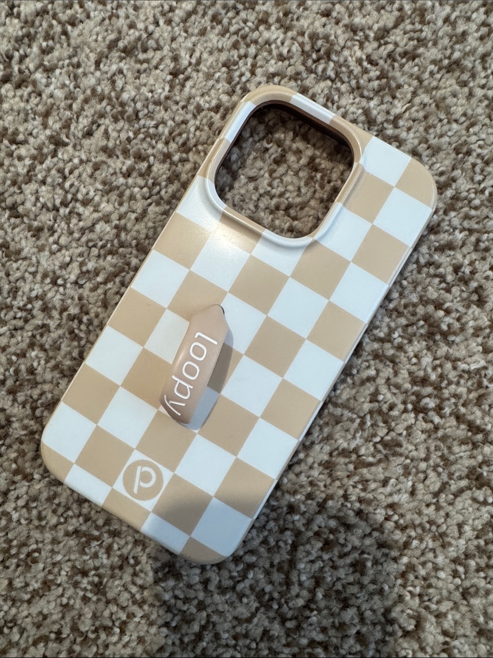 Loopy Case Beige and White Checkered Phone Case with Built-In Loop